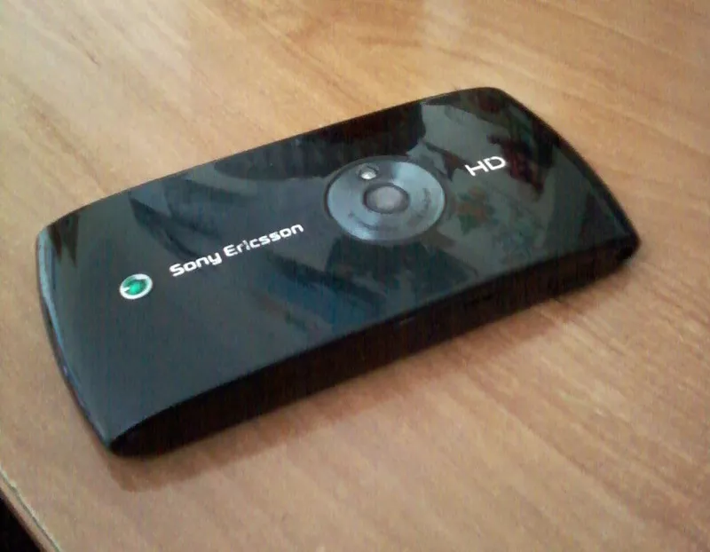 Sony Ericsson Vivaz U5     2