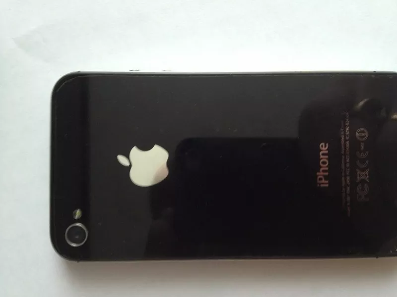 продам iPhone 4s 3