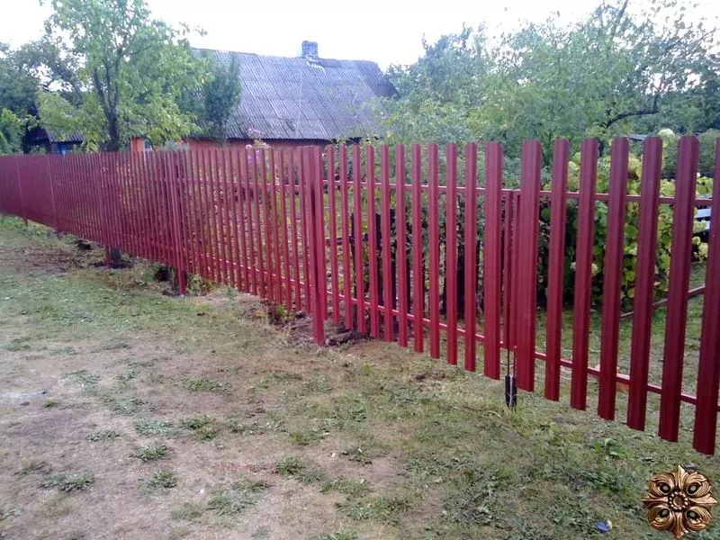  Продам забор из металлического штакетника 3