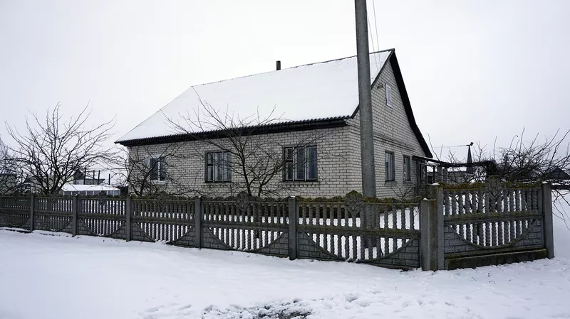 Жилой кирпичный дом в деревне Германишки