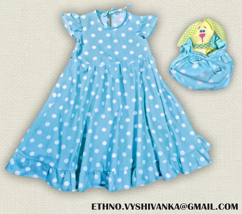 Продам платье детское ручной работы с сумочкой в комплекте + подарок!